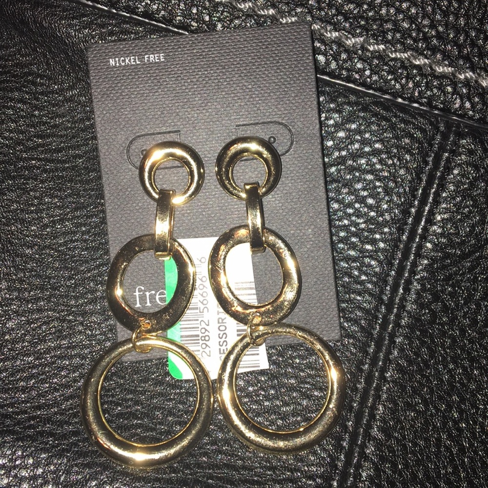 Free Press Fashion Earrings Nickel Free NWT